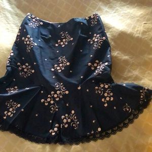 Nanette Lepore black silk lined embroidered skirt